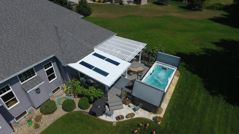 TEMO Pergolas Boost the Appeal of Backyards in Minneapolis, MN