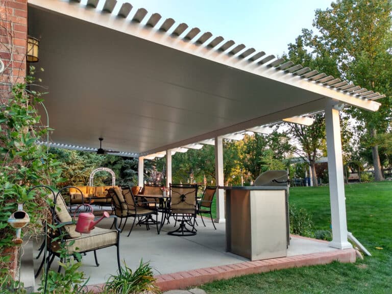 A Patio Cover by TEMO Can Make Your Tampa, FL, Home’s Patio More Comfortable