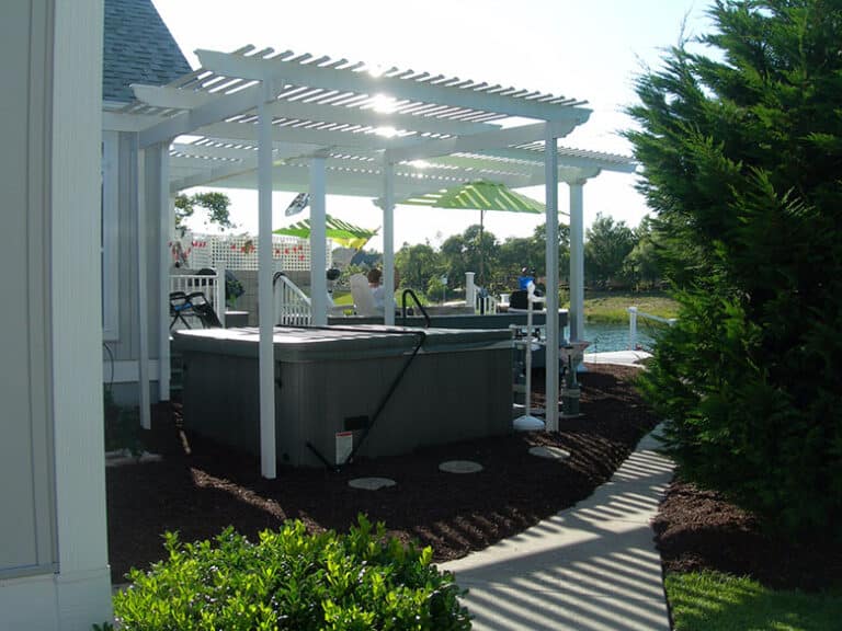 A Pergola for Chicago, IL, Homeowners from TEMO Sunrooms