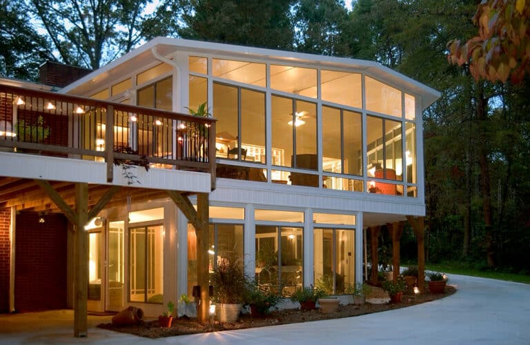 Energy-Efficient Sunrooms Maximize the Spaces of Homes in Joliet and New Lenox, IL