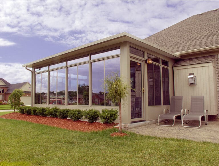 Sunrooms Let Philadelphia, PA, Homeowners Enjoy the Outdoors Rain or Shine