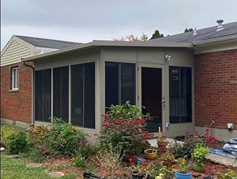 Screen Room Additions for Homes in the Flint, MI, Area
